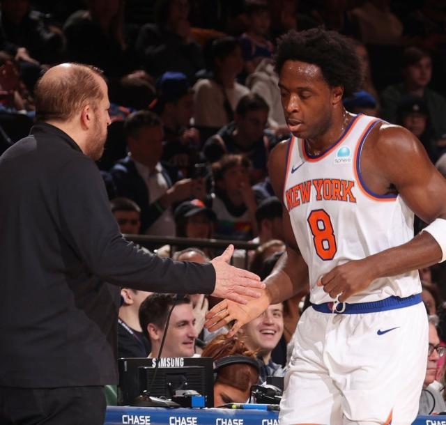 8868体育APP-4天3赛场均打43分钟！锡伯杜得到爱将OG两眼放光