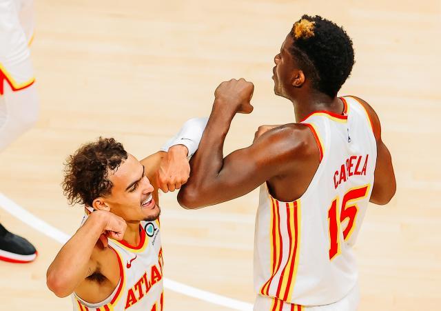 8868体育-特雷·扬43分饼皇恐怖三双 连胜老鹰终于振翅翱翔